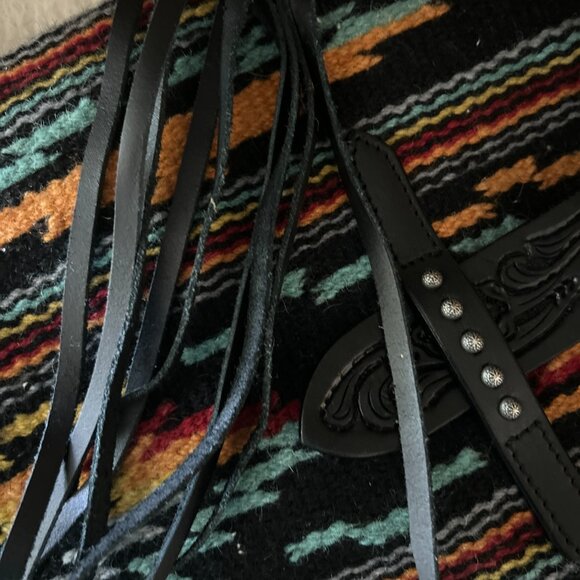 Rafter T. Ranch Blanket Fabric crossbody with leather details - Picture 2 of 7